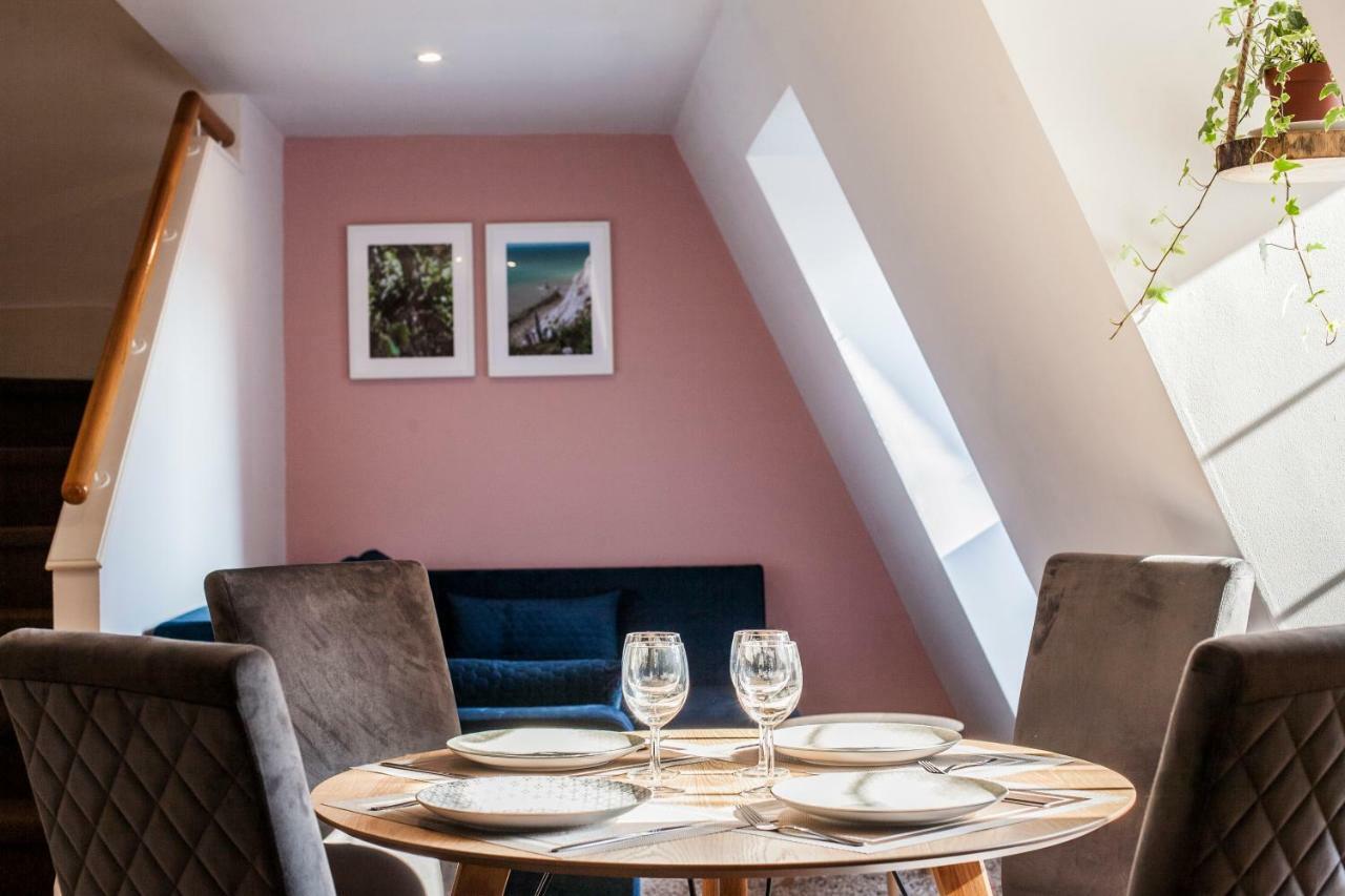 2 Level In Old Town Apartment Riga