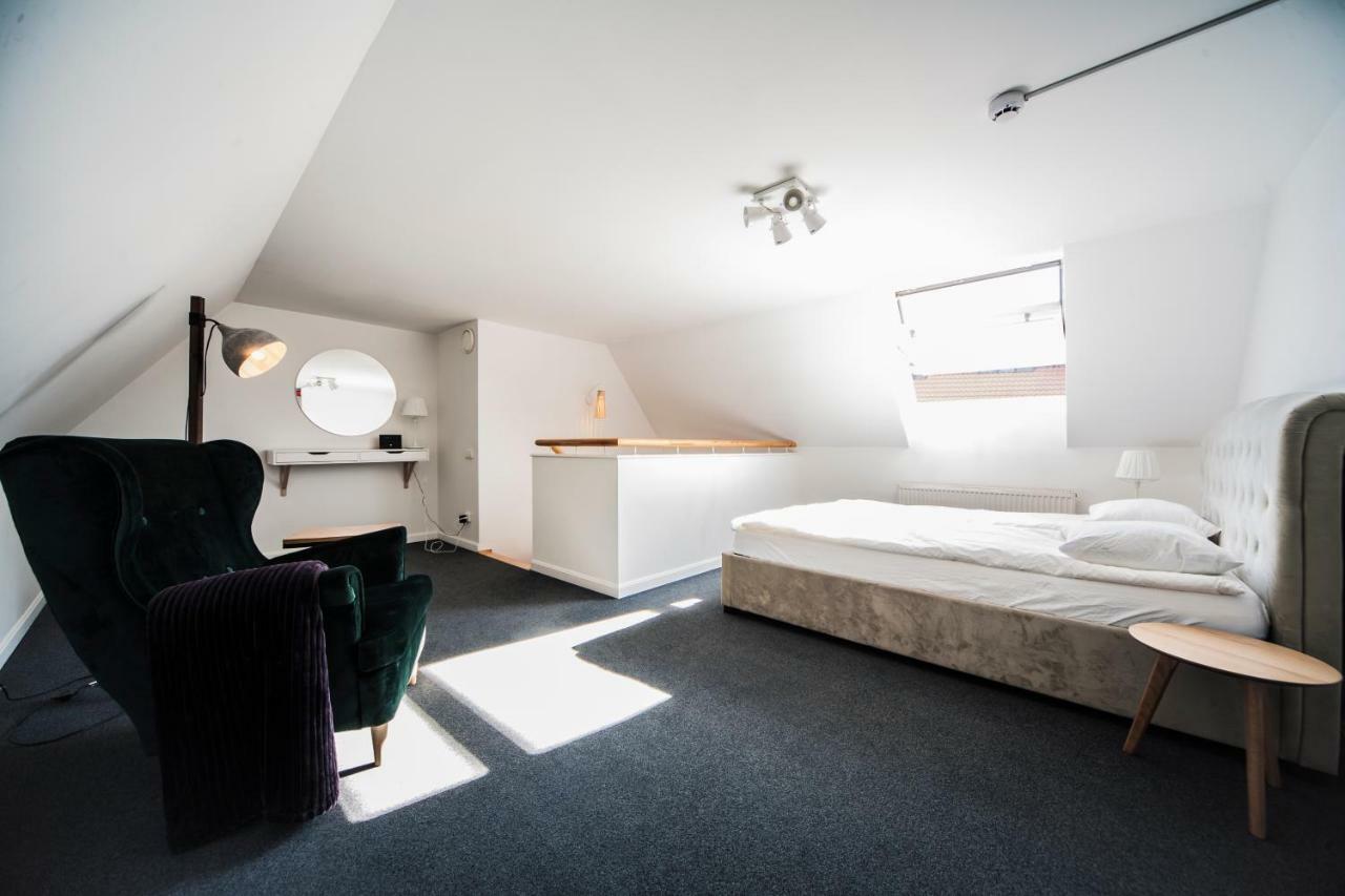 2 Level In Old Town Apartment